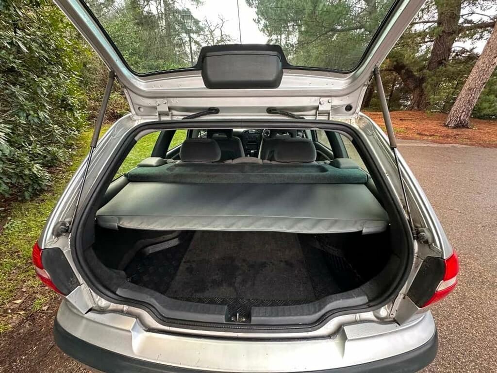 Volvo V40 1.9D 5dr Grey #13