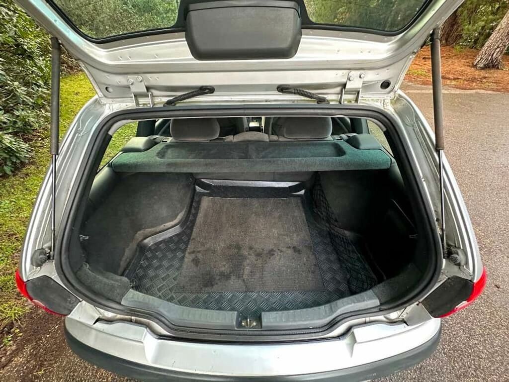 Volvo V40 1.9D 5dr Grey #10