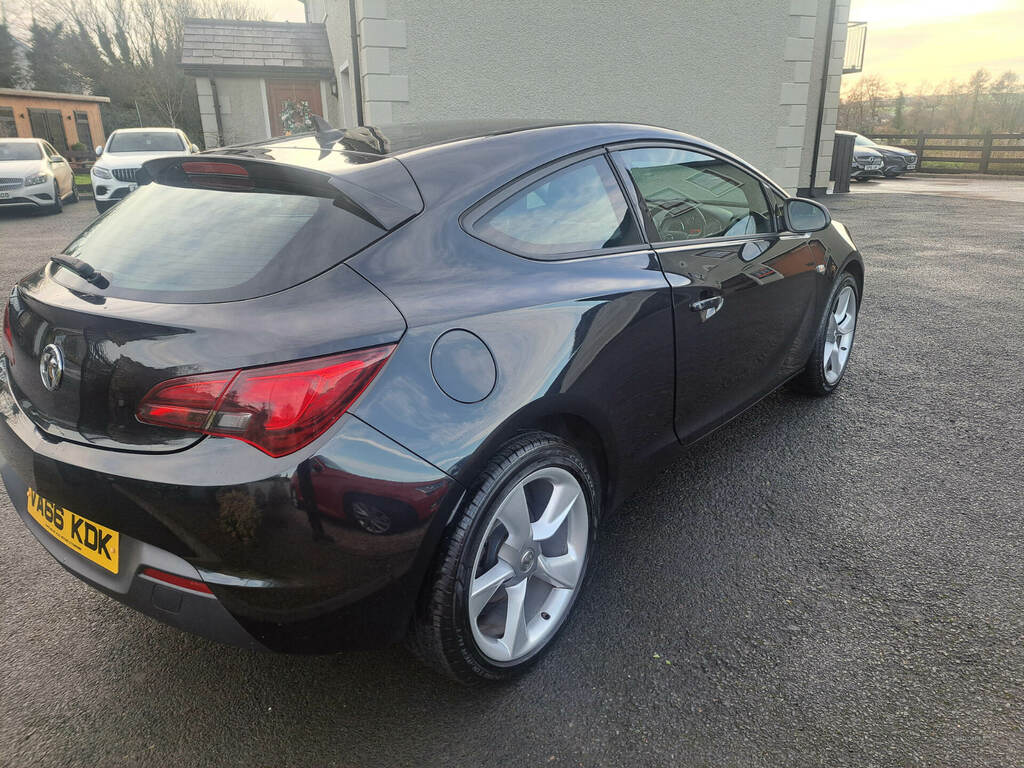 Vauxhall Astra GTC 1.4T 16V Sport VA66KDK Black #5