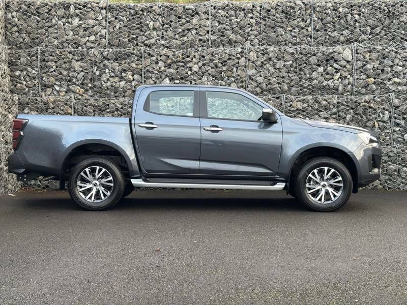 Isuzu D-Max 1.9 Dl40 Double Cab 4X4 - 2025 75 Grey #2