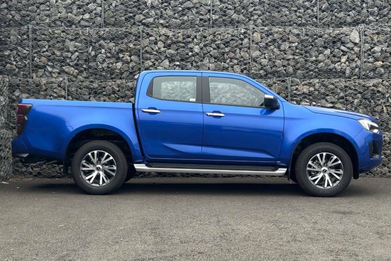 Isuzu D-Max 1.9 Dl40 Double Cab 4X4 - 2025 75 Blue #3