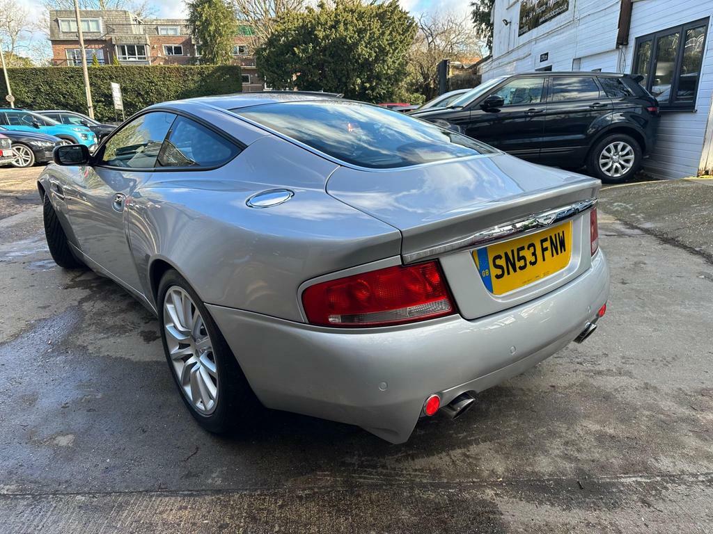 Aston Martin Vanquish 5.9 Coupe SN53FNW Silver #6