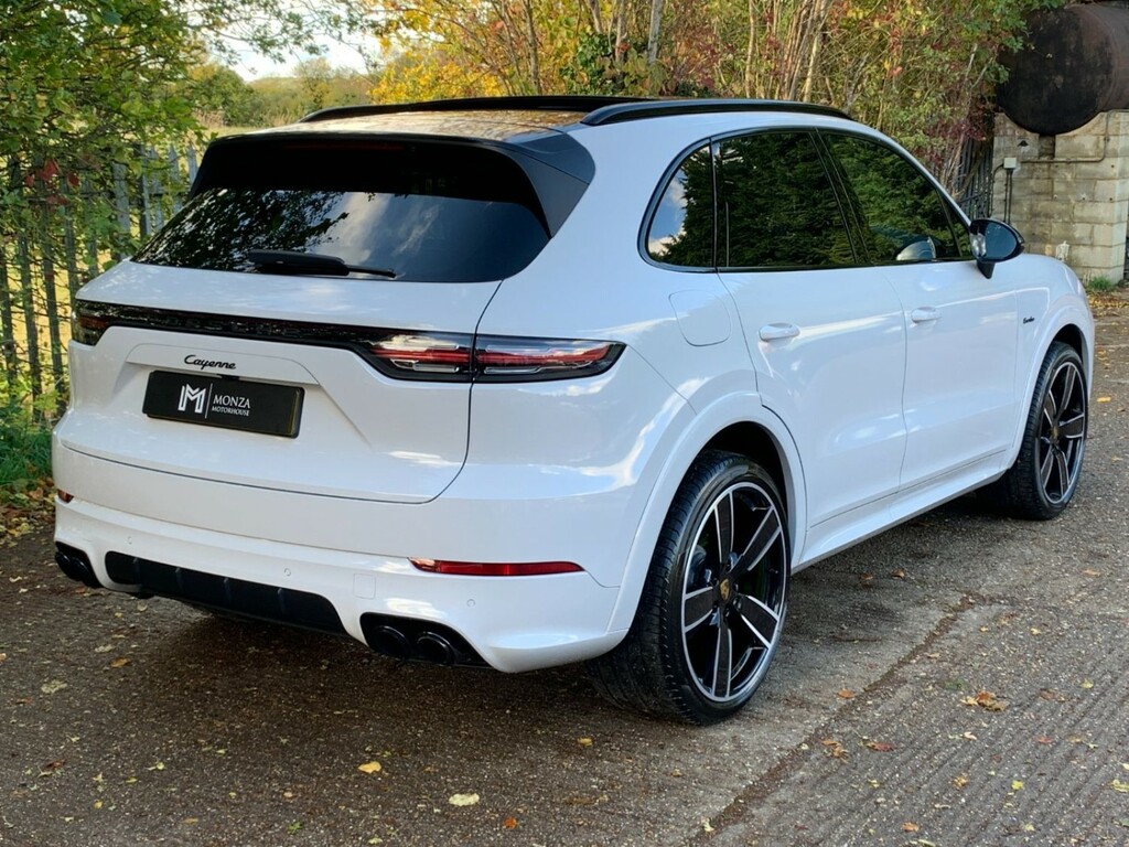 Porsche Cayenne 3.0T V6 Tiptronic S 4Wd White #3