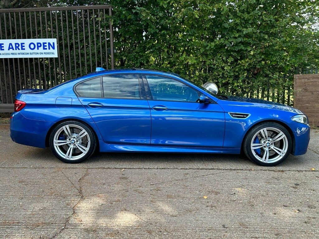BMW M5 4.4 V8 Dct Blue #2