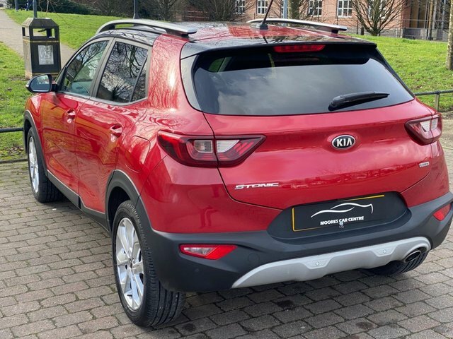 Kia Stonic 1.6 Crdi First Edition PN18TOA Red #6
