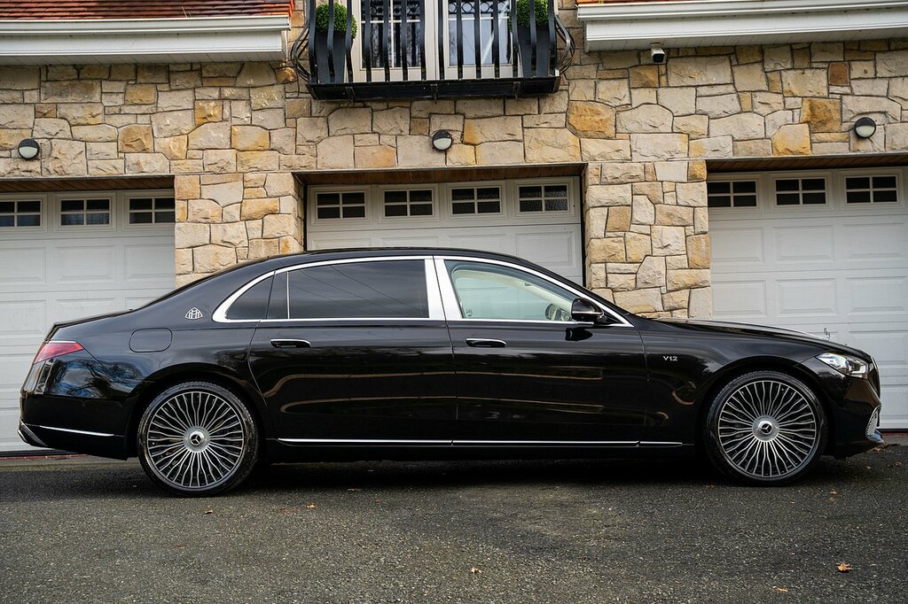 Mercedes-Benz Maybach S Class Saloon Black #3