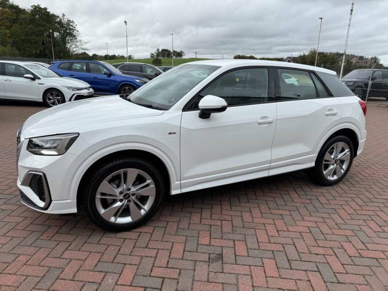 Audi Q2 35 1.5T Fsi 150 S-line - 2022 22 MF22WGO White #4