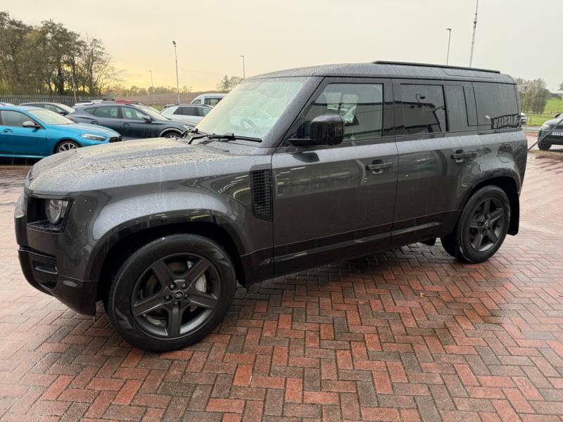 Land Rover Defender 110 110 2.0 P400e X-dynamic Se - 2022 72 Black #4