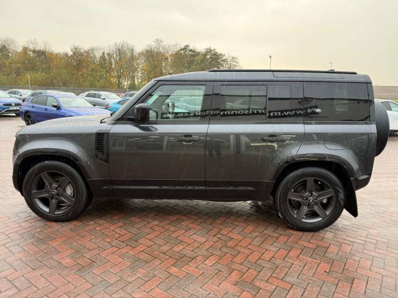 Land Rover Defender 110 110 2.0 P400e X-dynamic Se - 2022 72 Black #5