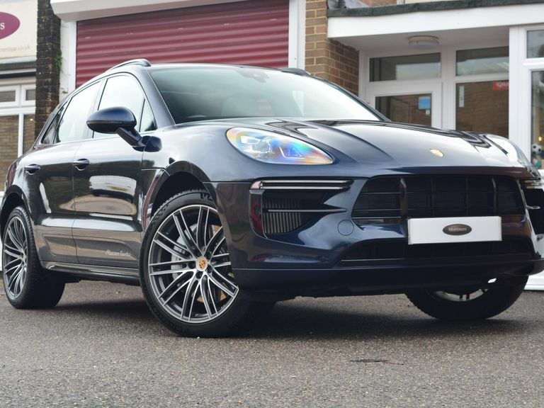 Porsche Macan Turbo Pdk LD69YMC Blue