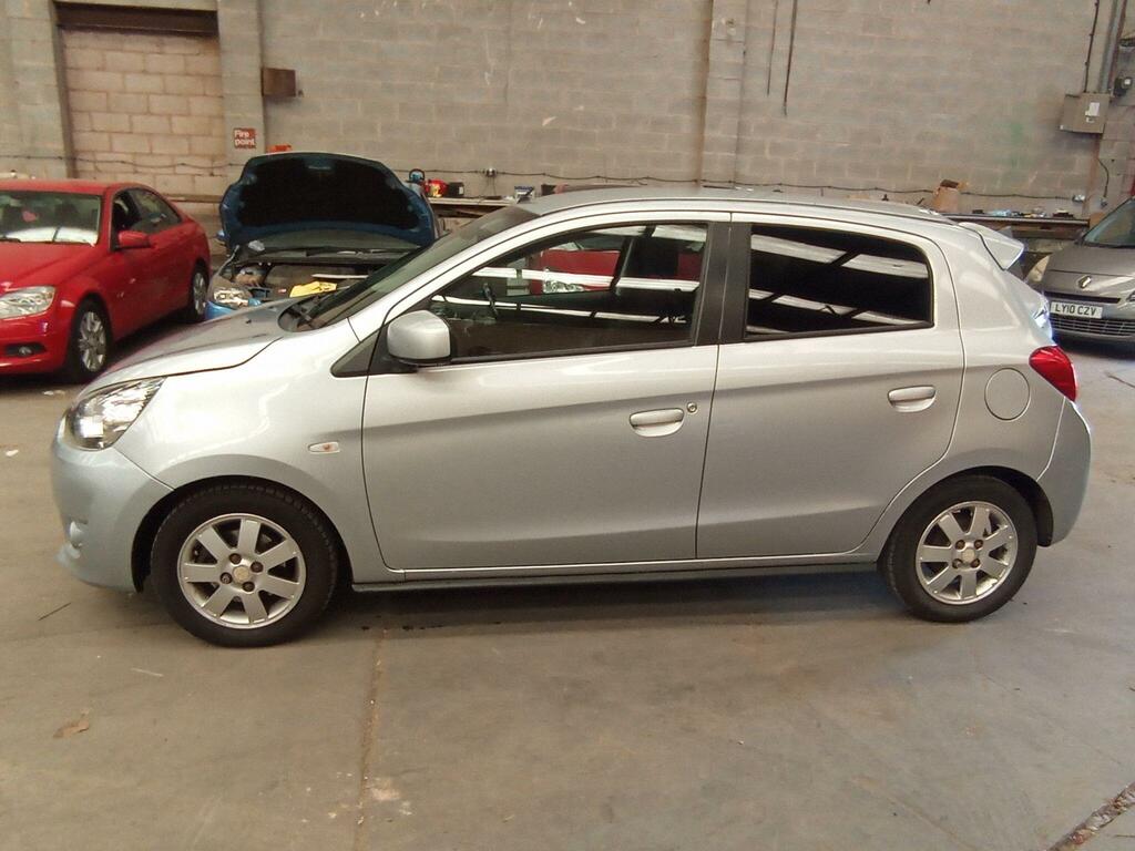 Mitsubishi Mirage 1.2 3 Cvt Euro 5 Ss Silver #4