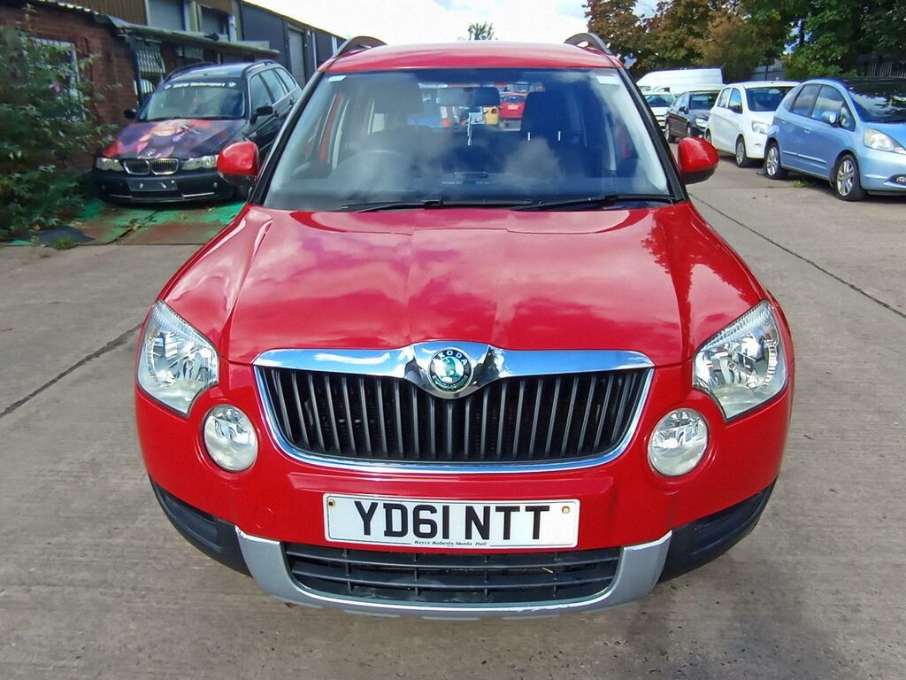 Skoda Yeti 1.4 Tsi S Euro 5 Red #2