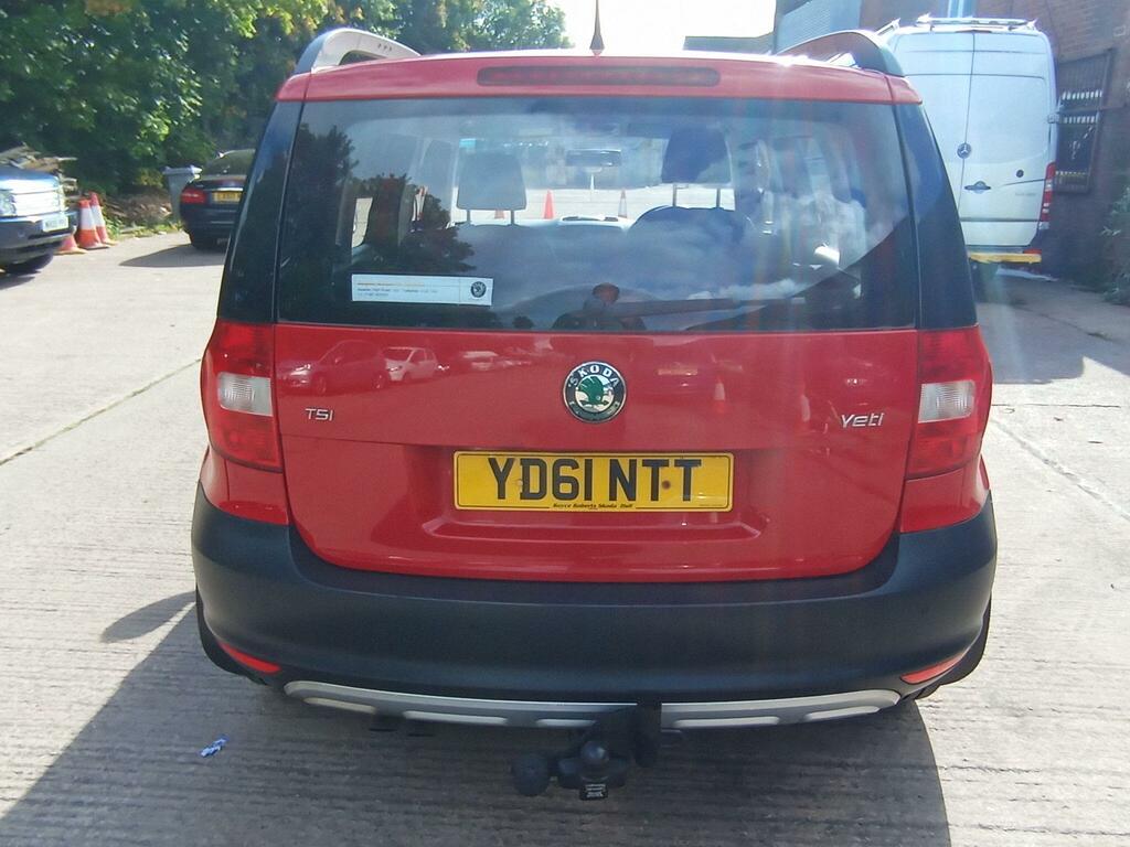 Skoda Yeti 1.4 Tsi S Euro 5 Red #6