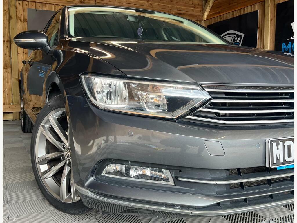 Volkswagen Passat 2.0 Tdi Bluemotion Tech Gt Dsg Euro 6 S S YS65WXR Grey #2