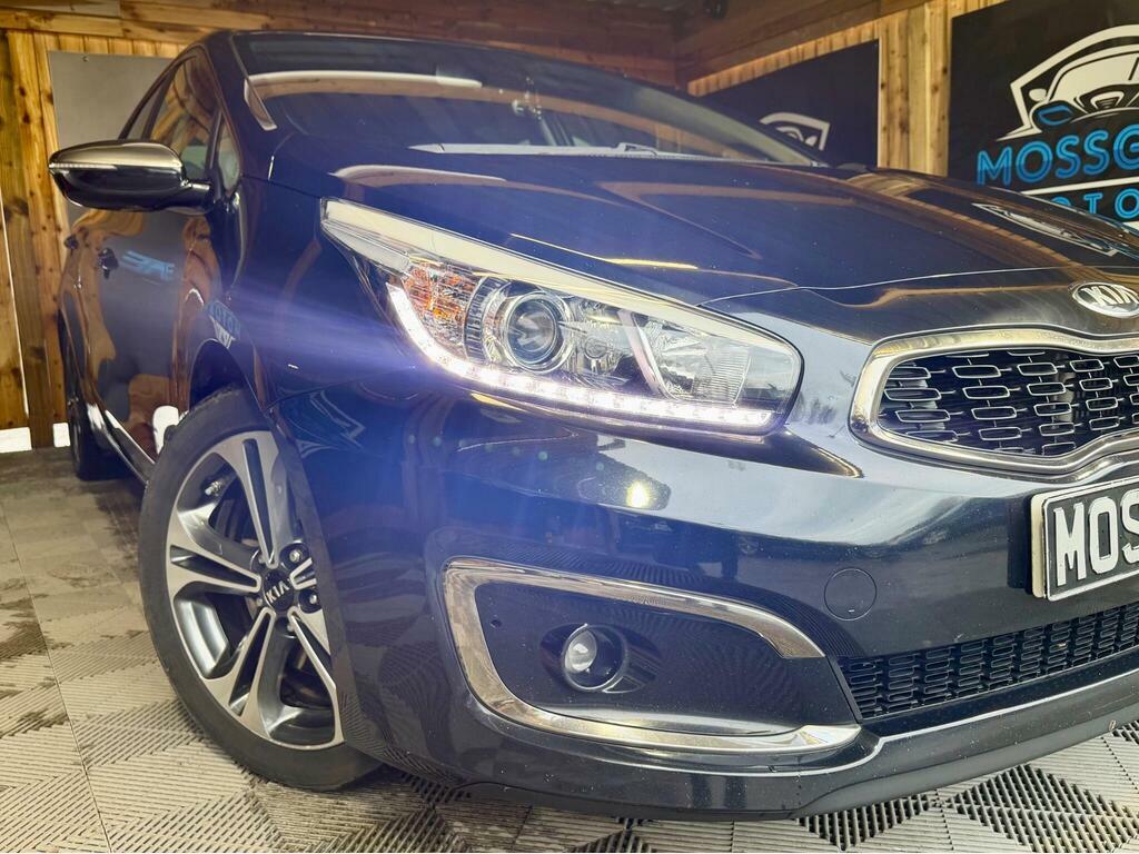 Kia Ceed 1.6 Crdi 4 Euro 6 S S RV66YXK Black #2
