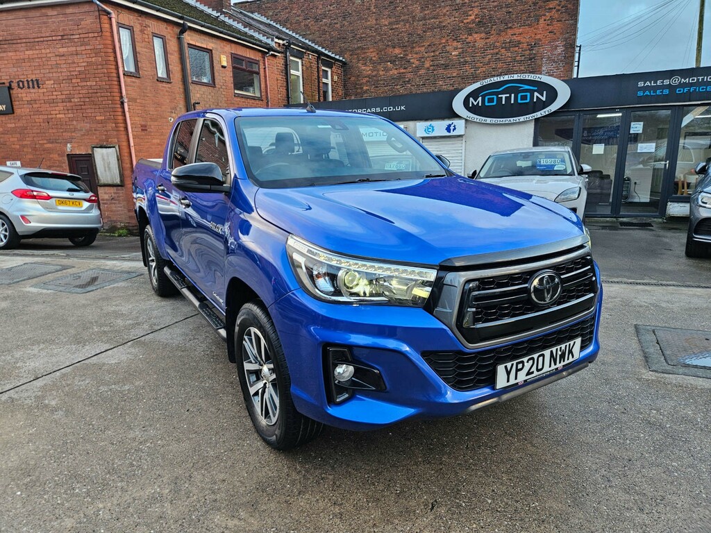 Toyota HILUX Hi-luxury Invincible X D-4d 4Wd Double Cab 4W YP20NWK  #2
