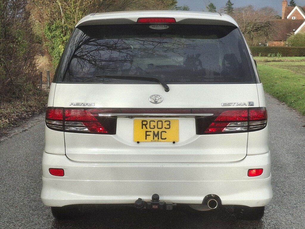 Toyota Estima Mpv Red #5