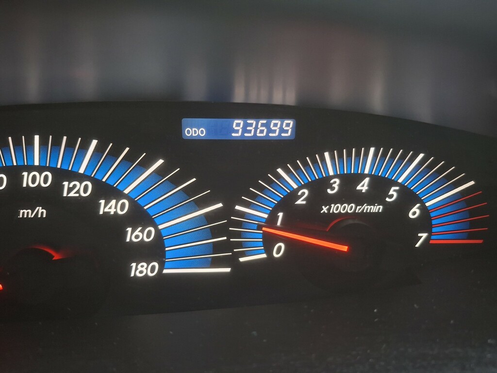Toyota Estima Mpv Red #32