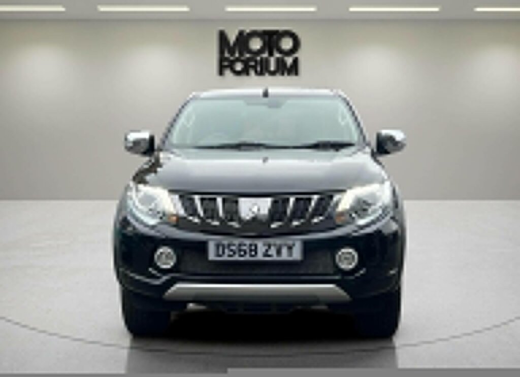 Mitsubishi L200 Pickup 2.4 Di-d Dc Barbarian 4Wd Euro 6 DS68ZVY Black #4