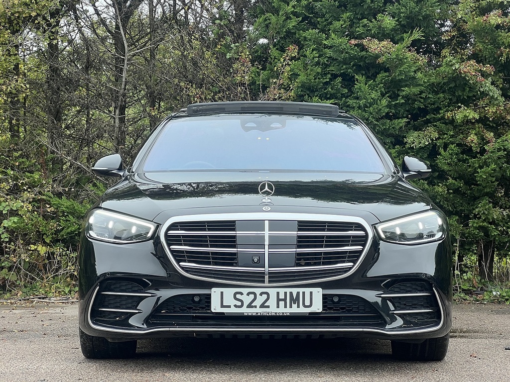 Mercedes-Benz S Class 3.0 S580le V6 28.6Kwh Amg Line Premium Saloon LS22HMU Black #4
