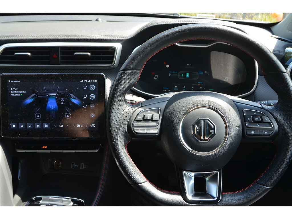 MG ZS Trophy Connect Long Range AK23TRX Silver #2