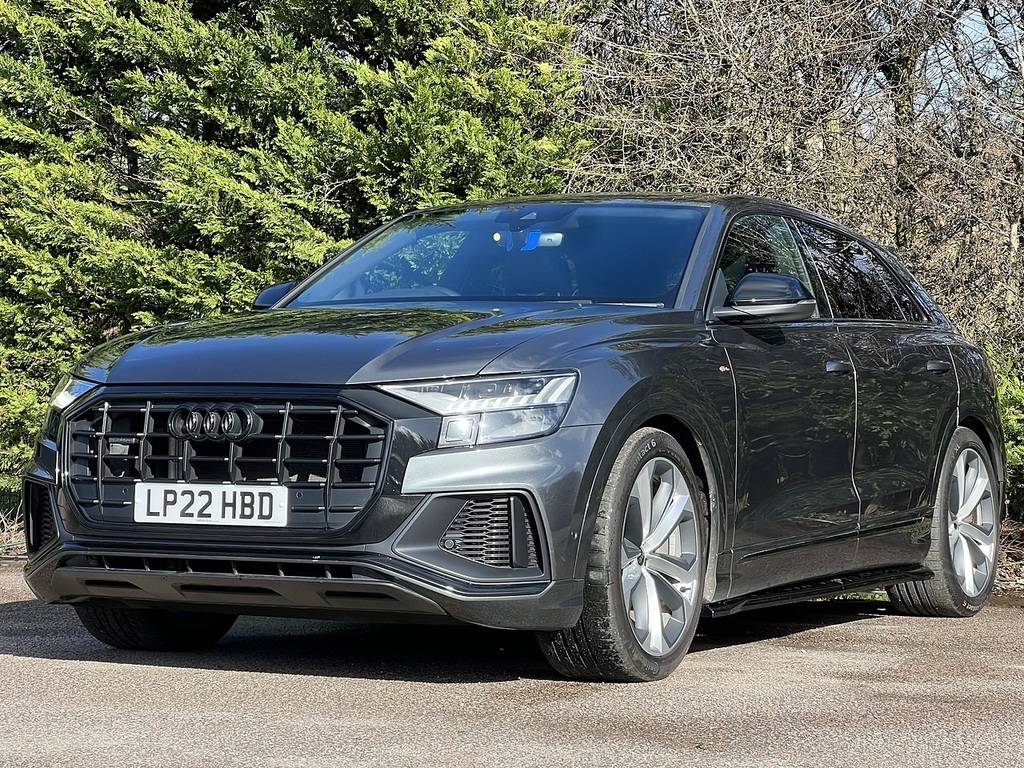 Audi Q8 Tfsi V6 Black Edition LP22HBD Grey #3