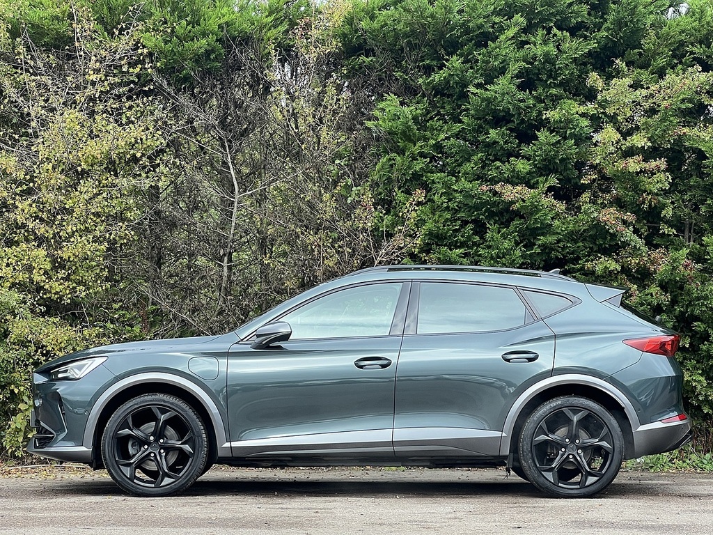 Cupra Formentor Ehybrid V2 LT71HRM Green #5