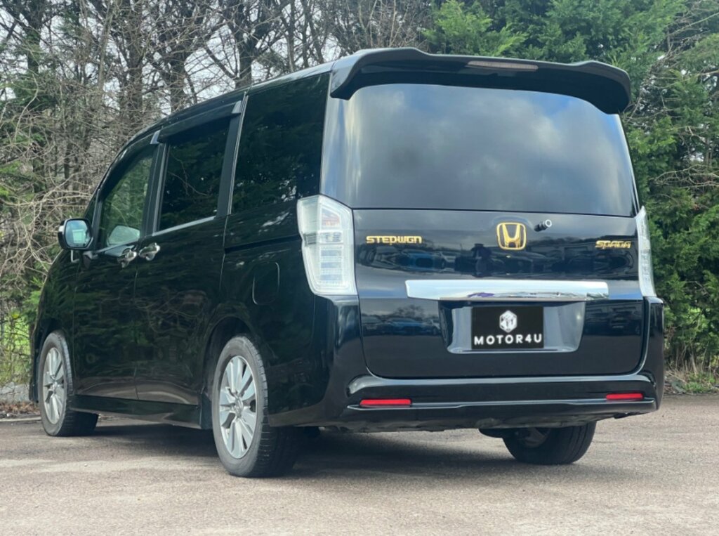 Honda StepWagon Z GK63KGJ #6