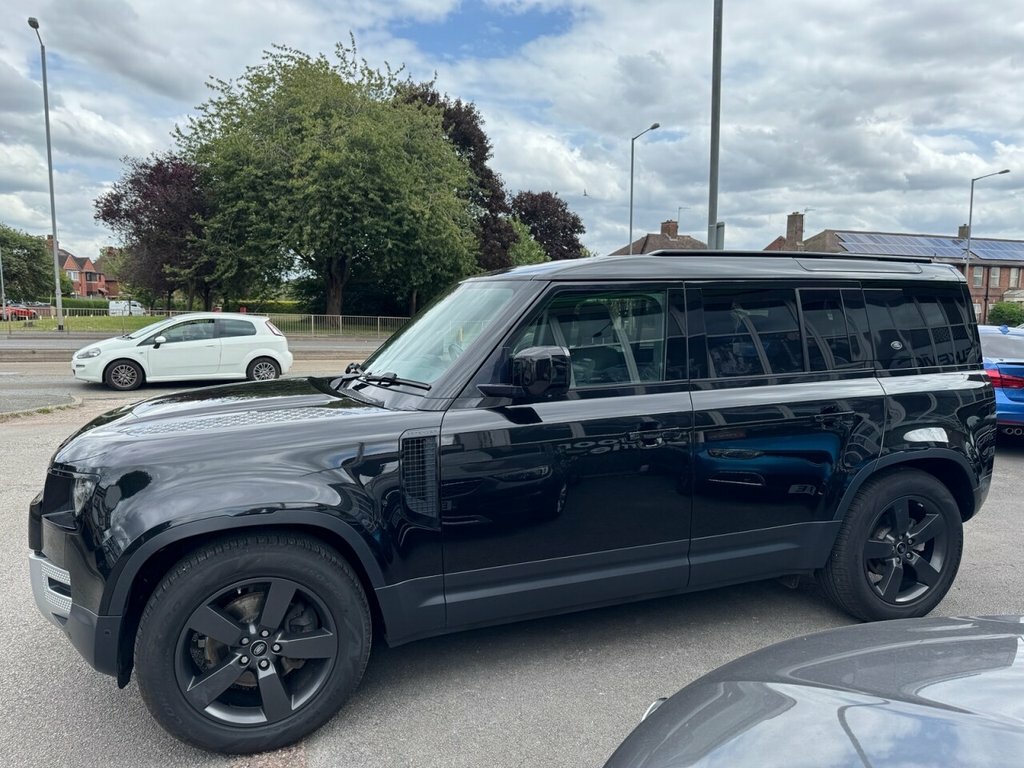 Land Rover Defender 2L Se YF70MDX Black #5