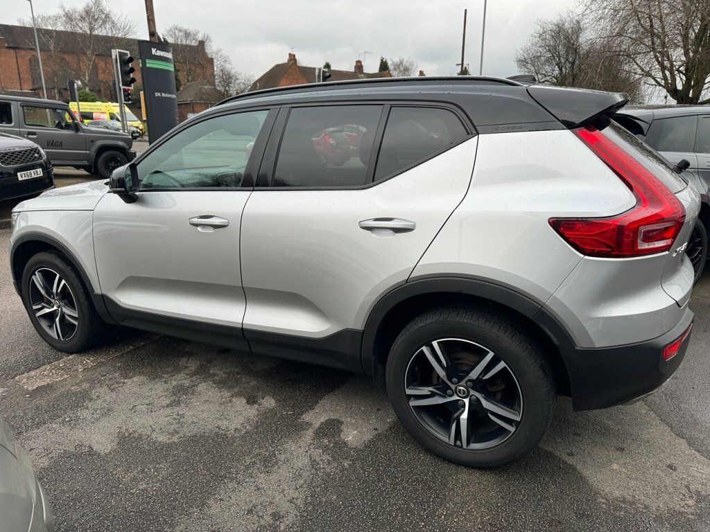 Volvo XC40 2L R-design DF68DWN Silver #6