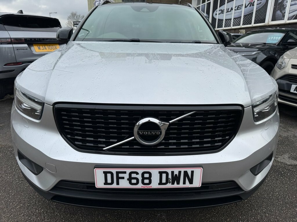 Volvo XC40 2L R-design DF68DWN Silver #2