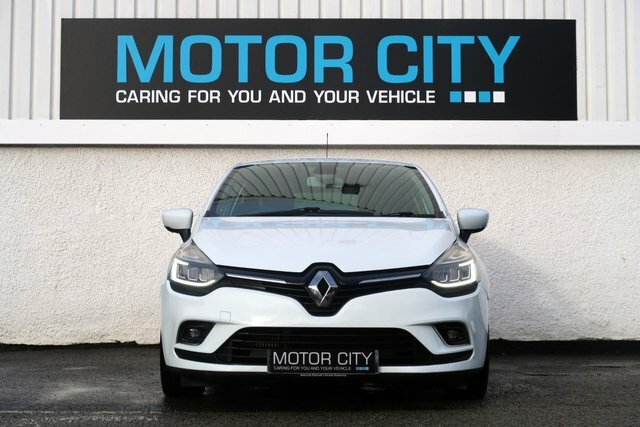 Renault Clio 1.5 Dci Dynamique S Nav Hatchback Manua White #5