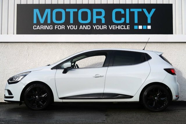 Renault Clio 1.5 Dci Dynamique S Nav Hatchback Manua White #6