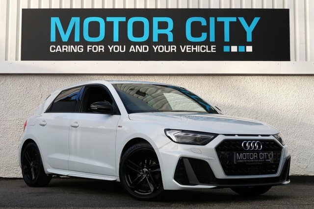 Audi A1 1.0 Tfsi 25 S Line Sportback Eur White