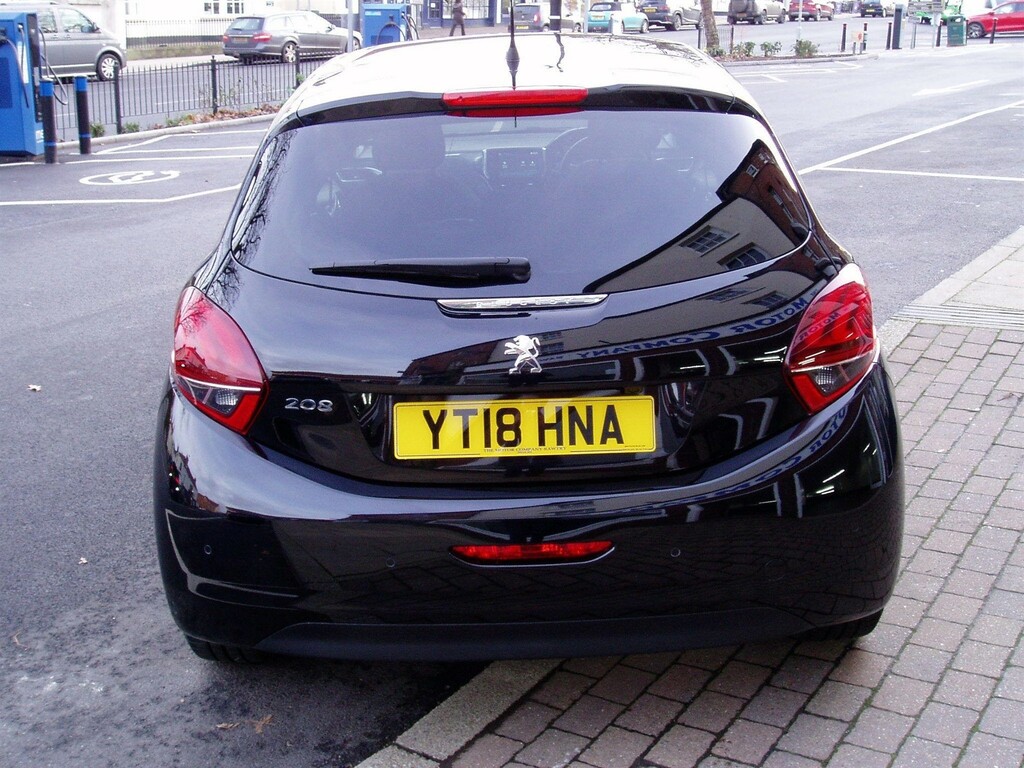 Peugeot 208 1.2 Puretech Allure Premium Euro 6 Ss  #4