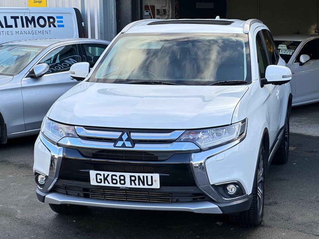 Mitsubishi Outlander 2.2 Di-d 4 4Wd Euro 6 GK68RNU White #4