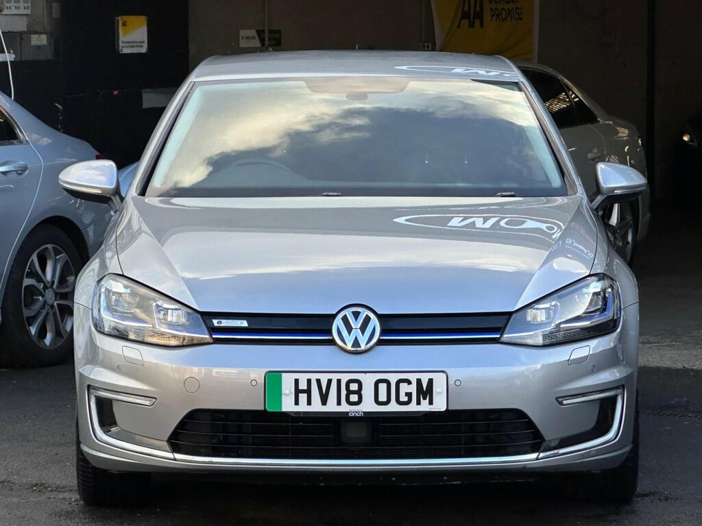 Volkswagen e-Golf 35.8Kwh E-golf Silver #2