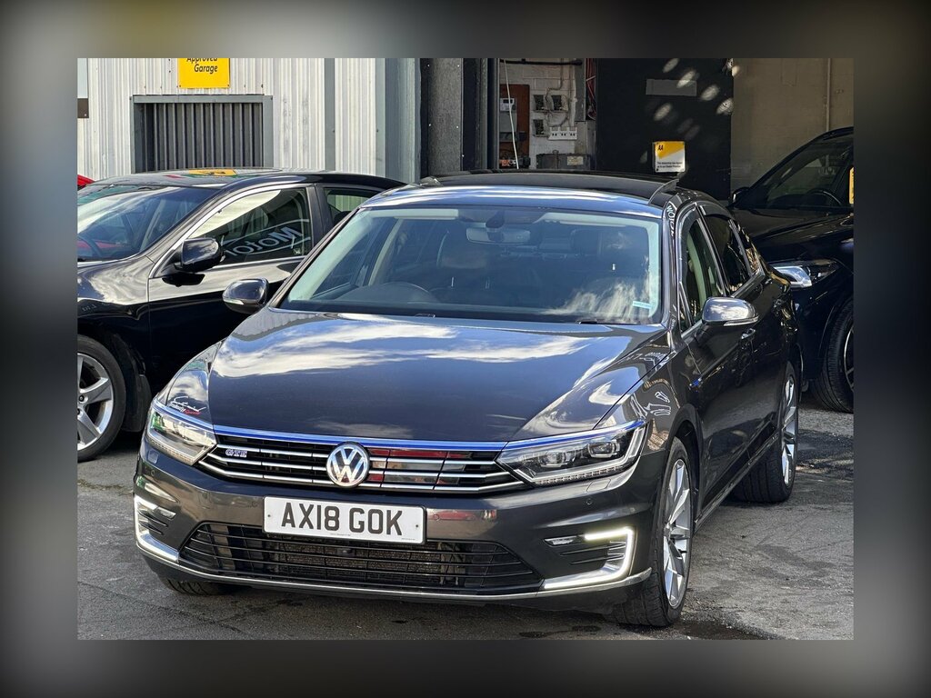 Volkswagen Passat 1.4 Tsi Gte Advance Dsg Euro 6 Ss AX18GOK Grey #4
