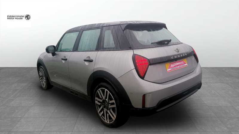 Mini Hatch 1.5C Classic Hatchback Steptronic Euro VK74YGT Silver #3