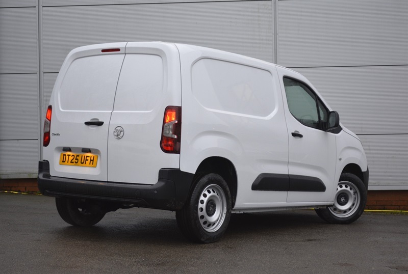 Vauxhall Combo 1.5 Turbo D 2300 Prime-plus Panel Van M White #5