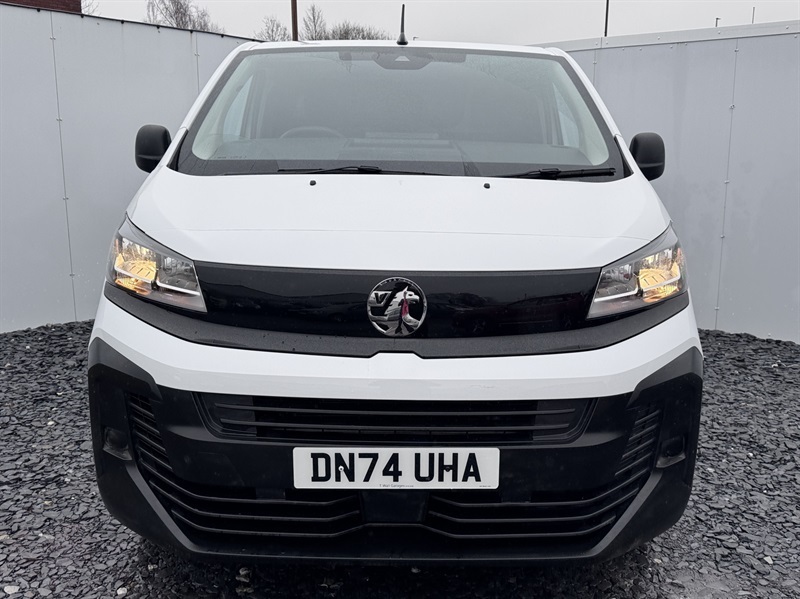 Vauxhall Vivaro 1.5 Turbo D Prime Panel Van 6Dr Swb DN74UHA White #2