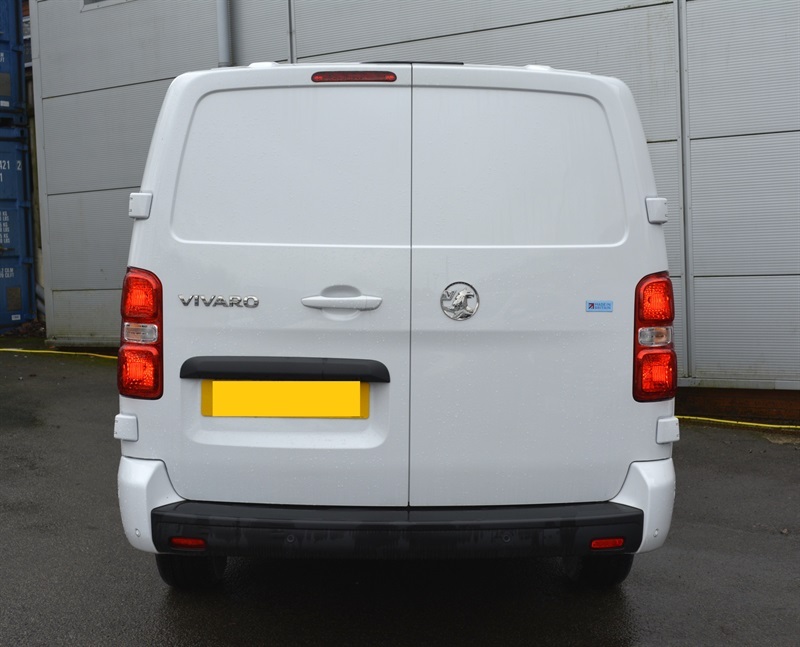 Vauxhall Vivaro 1.5 Turbo D Pro XL Panel Van 6Dr Lwb DS75BXP White #4