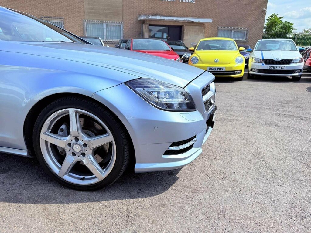 Mercedes-Benz CLS 3.0 Cls350 Cdi V6 Amg Sport Coupe G-tronic Euro 5 Silver #6