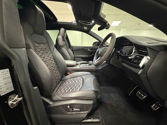 Audi RSQ8 2023 4.0 Tfsi V8 Vorsprung Suv Tiptroni Black #3