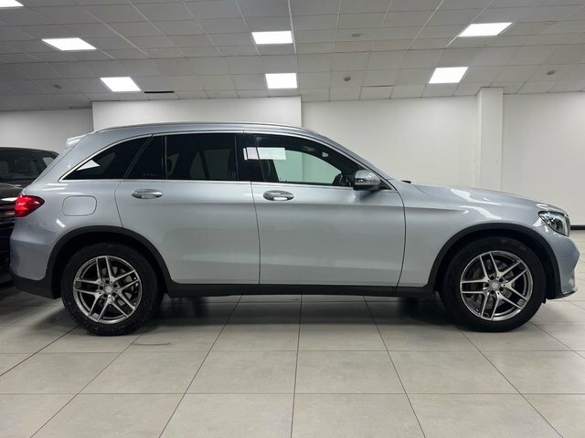 Mercedes-Benz GLC Class 2016 2.1 Glc220d Amg Line Premium Suv VK13CZJ Silver #4