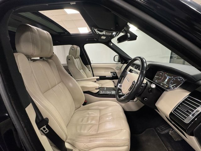 Land Rover Range Rover 2014 4.4 Sd V8 Vogue Se Suv 4Wd Eu SN64XUV Black #3