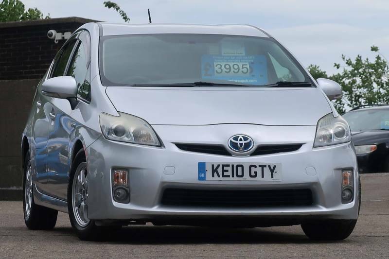 Toyota Prius Prius Hybrid - 2016 16 Silver