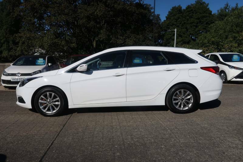 Hyundai I40 1.7 Crdi Blue Drive S - 2015 65 EN65TXV White #2