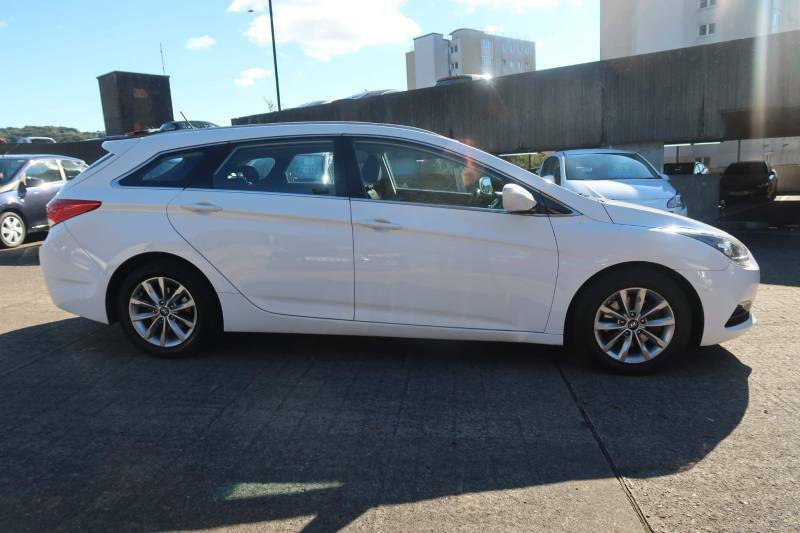 Hyundai I40 1.7 Crdi Blue Drive S - 2015 65 EN65TXV White #5