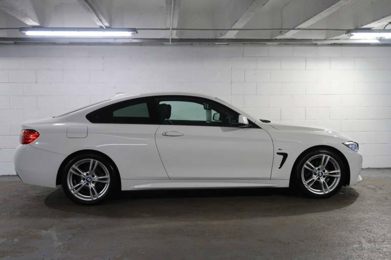 BMW 4 Series 420D 190 M Sport Professional Media - 2016 YG16XWT White #5